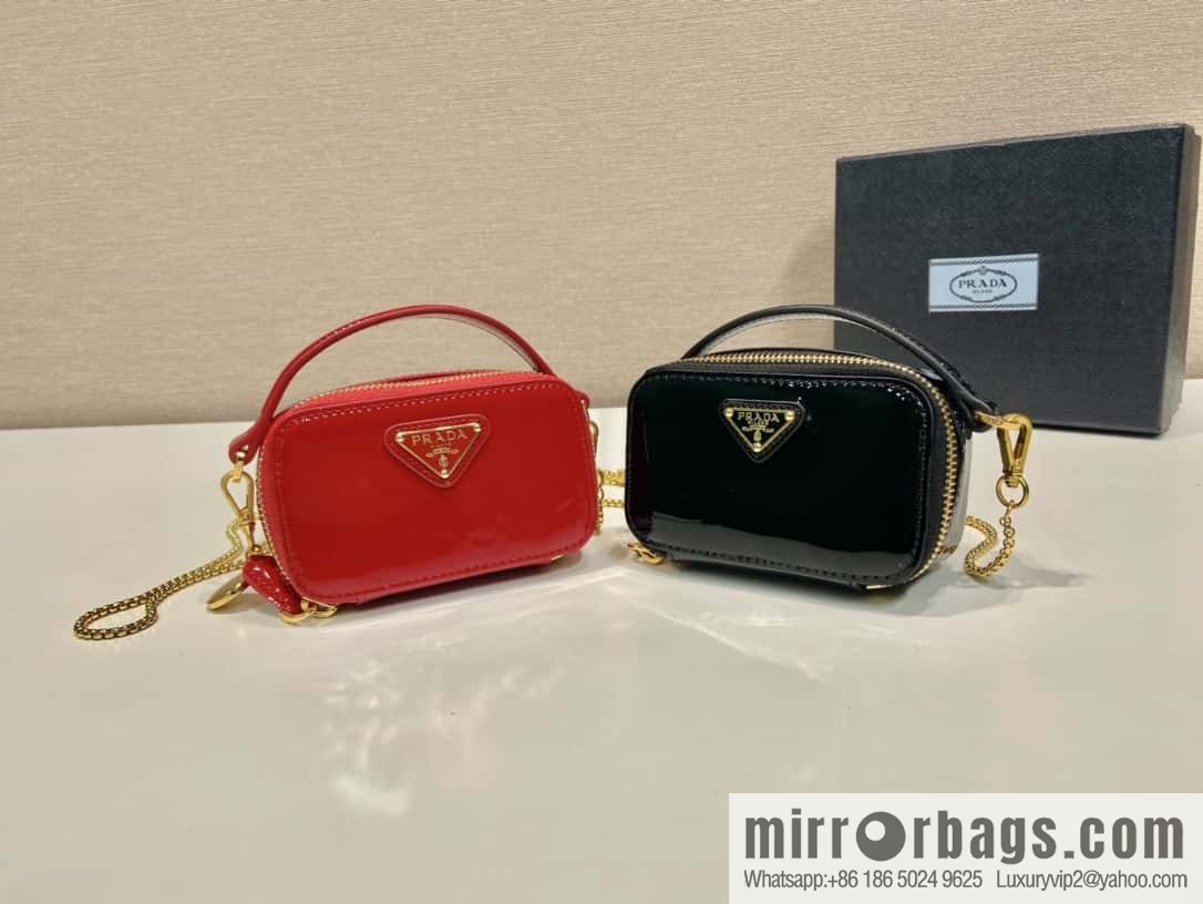 PRADA 🎉 mini small oblique span bag 🎉 1NR025 mini 🎉🎉 red