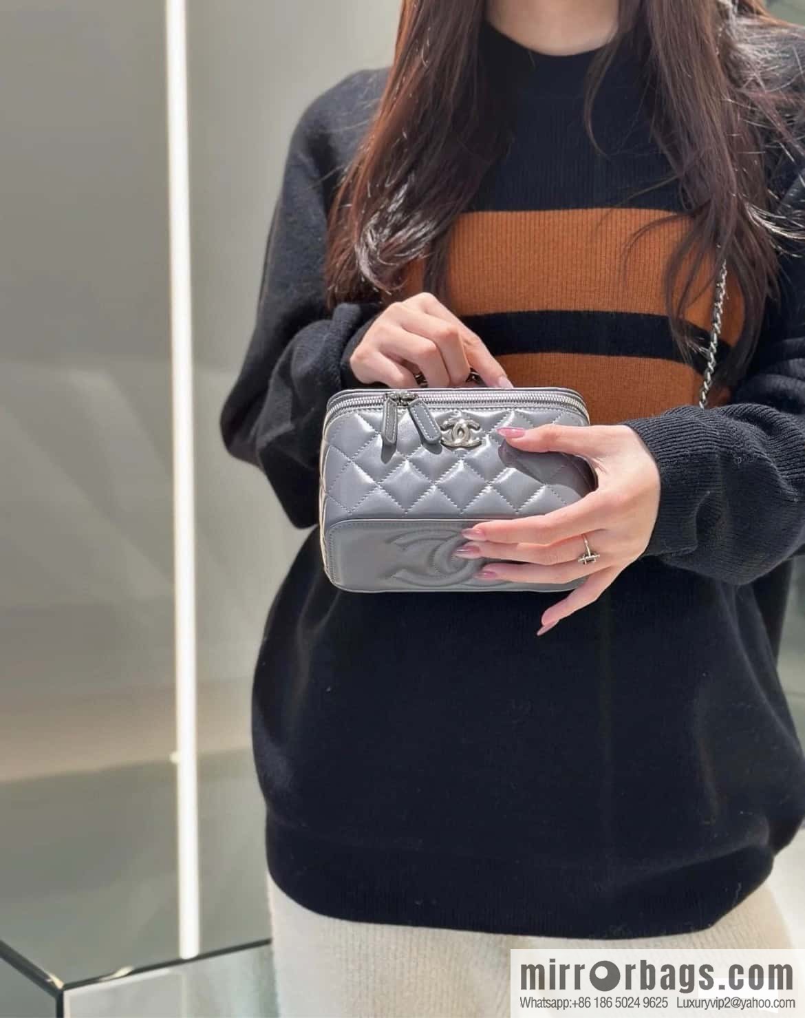 ๐๐๐๐ก๐๐ ๐ฎ๐ฏ๐ธ Rhinestone handle long box, dark grey ๐ AP3593