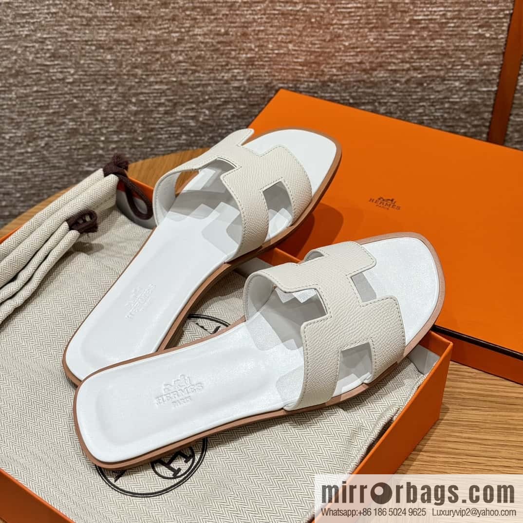Hermès slippers