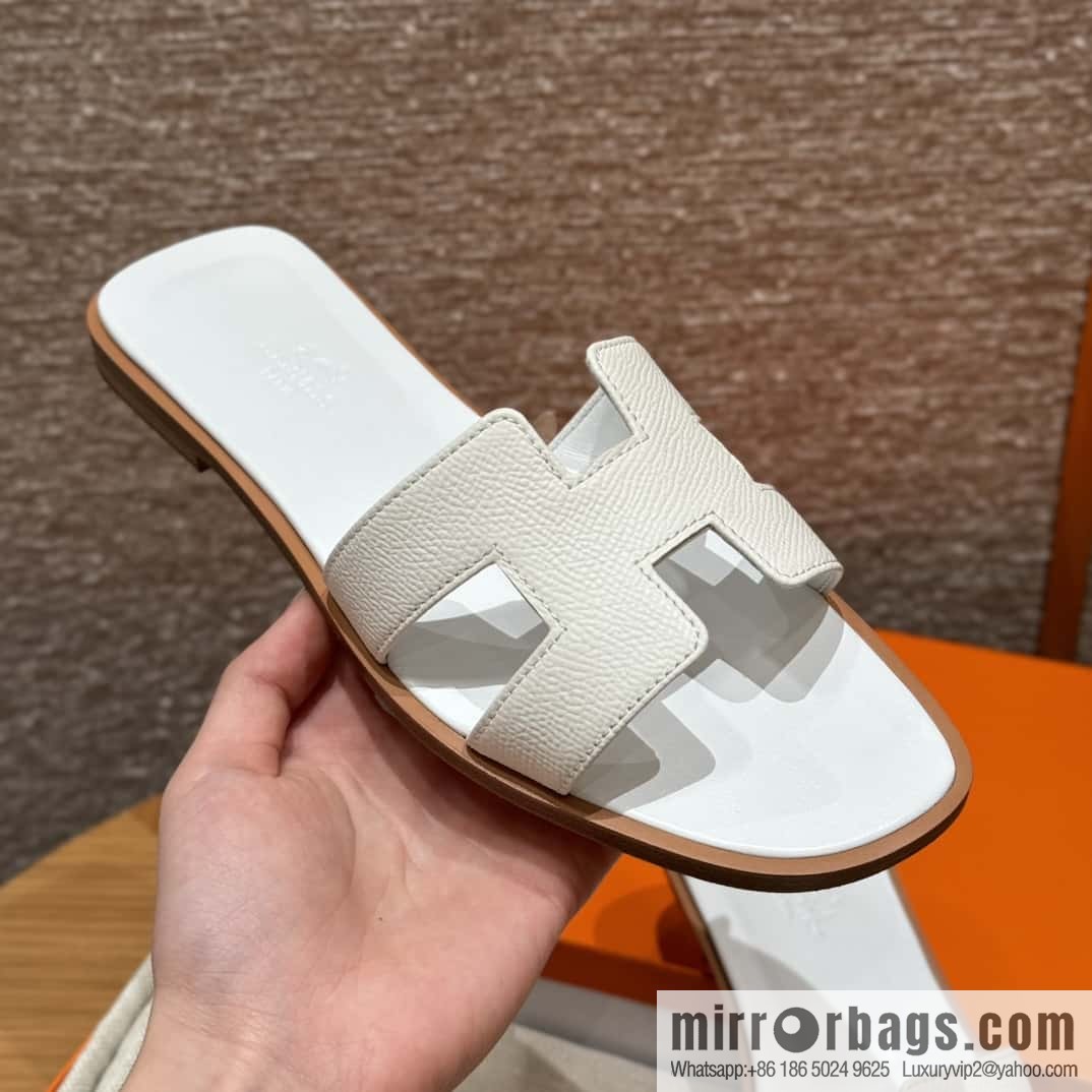 Hermès slippers
