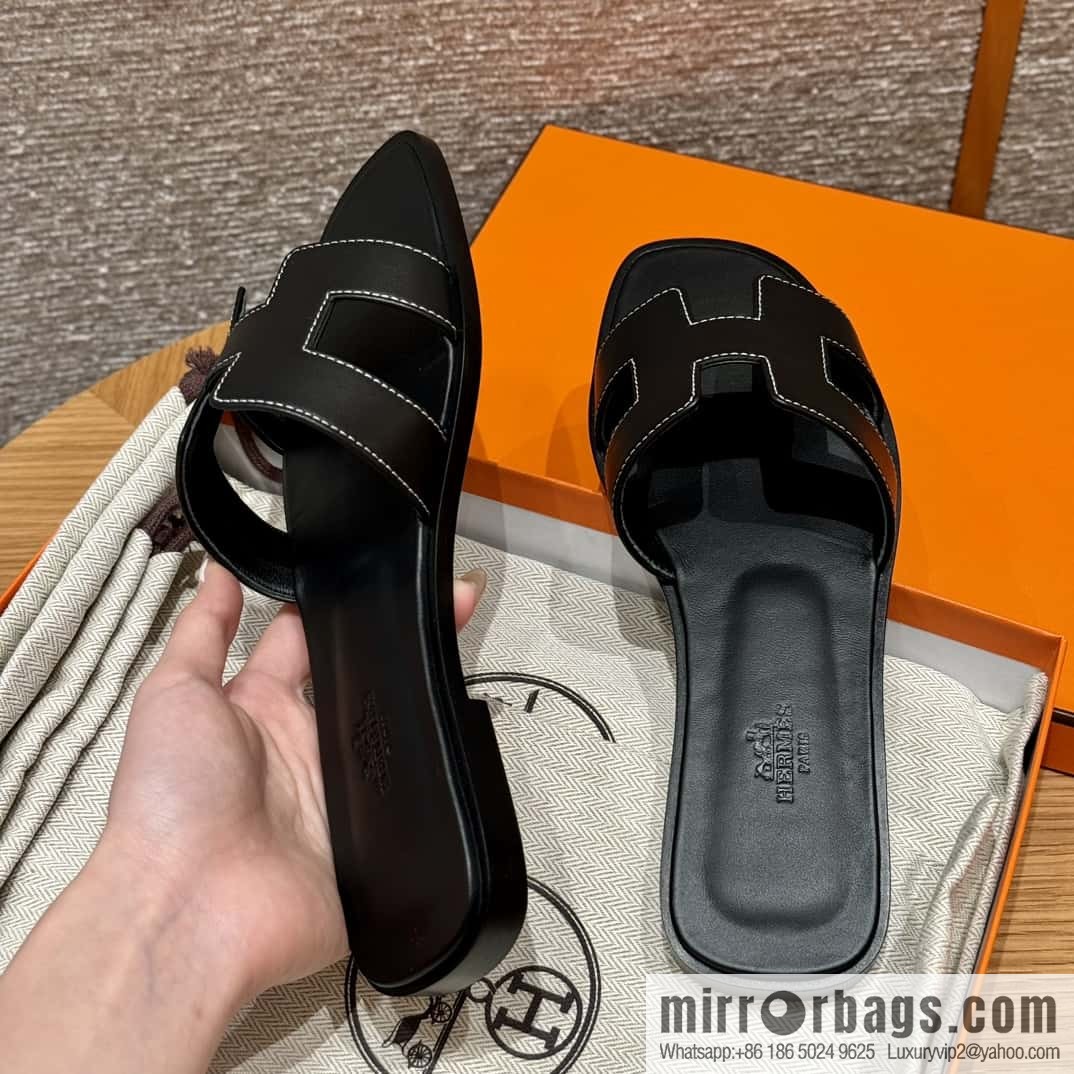 Hermès slippers