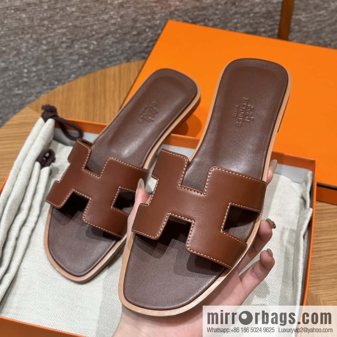 Hermès slippers