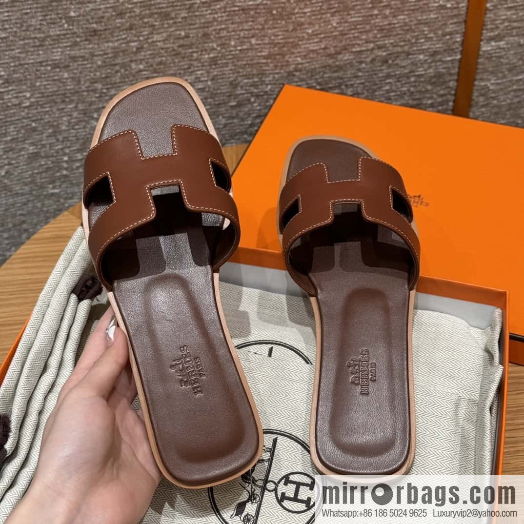 Hermès slippers