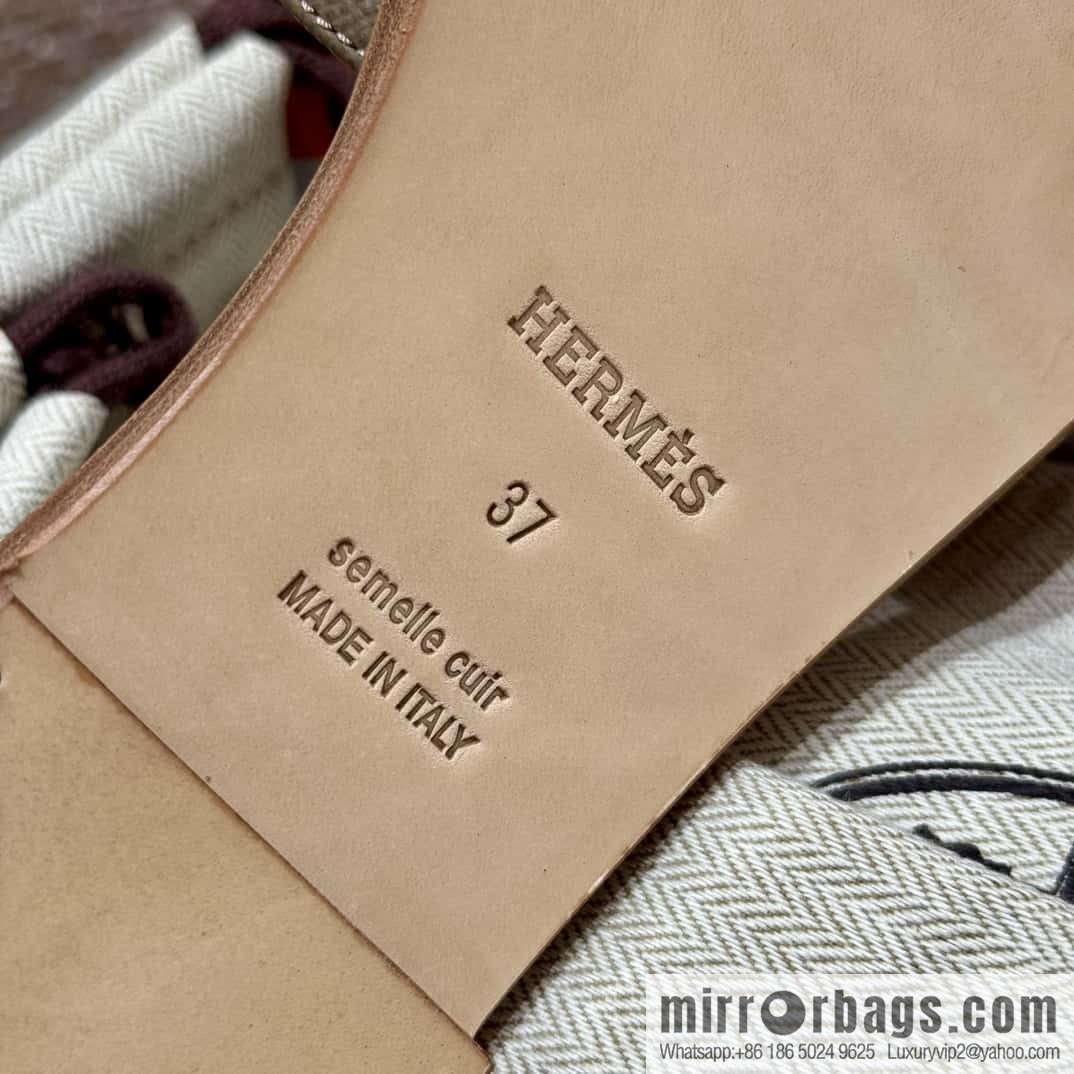 Hermès slippers