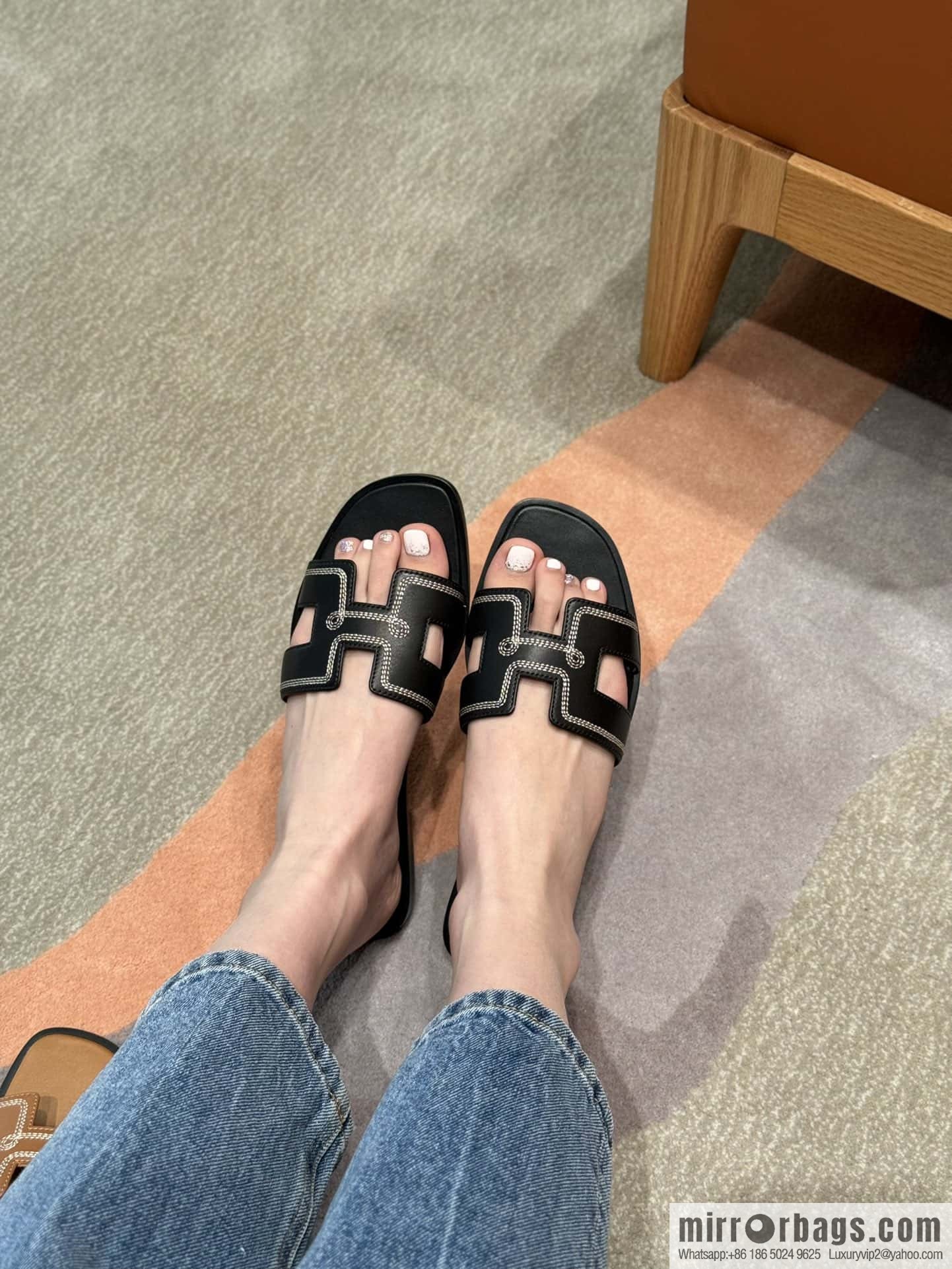 Hermès slippers