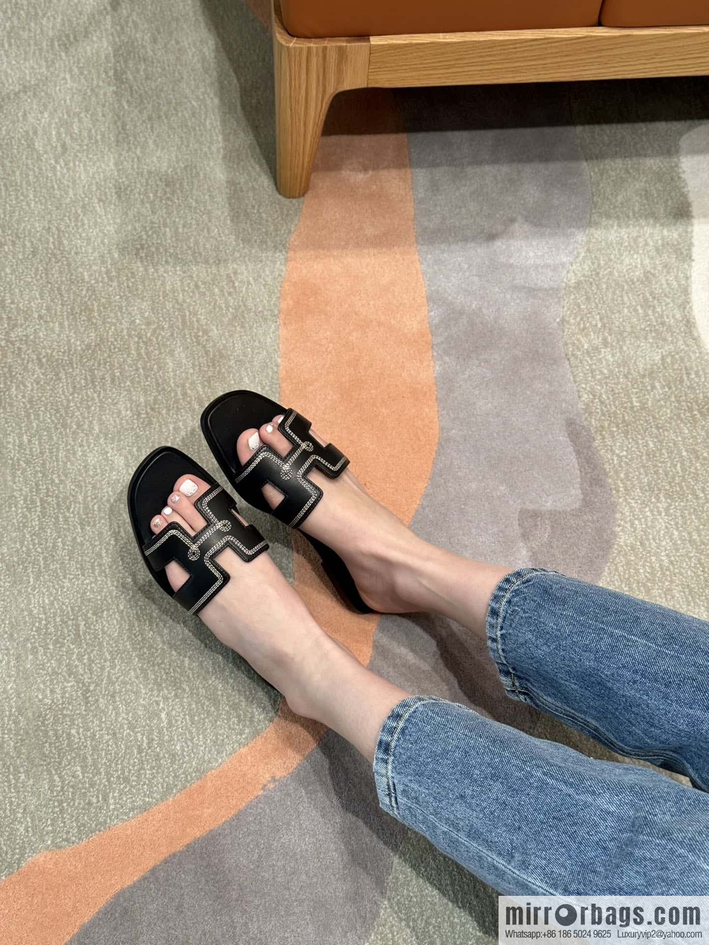 Hermès slippers