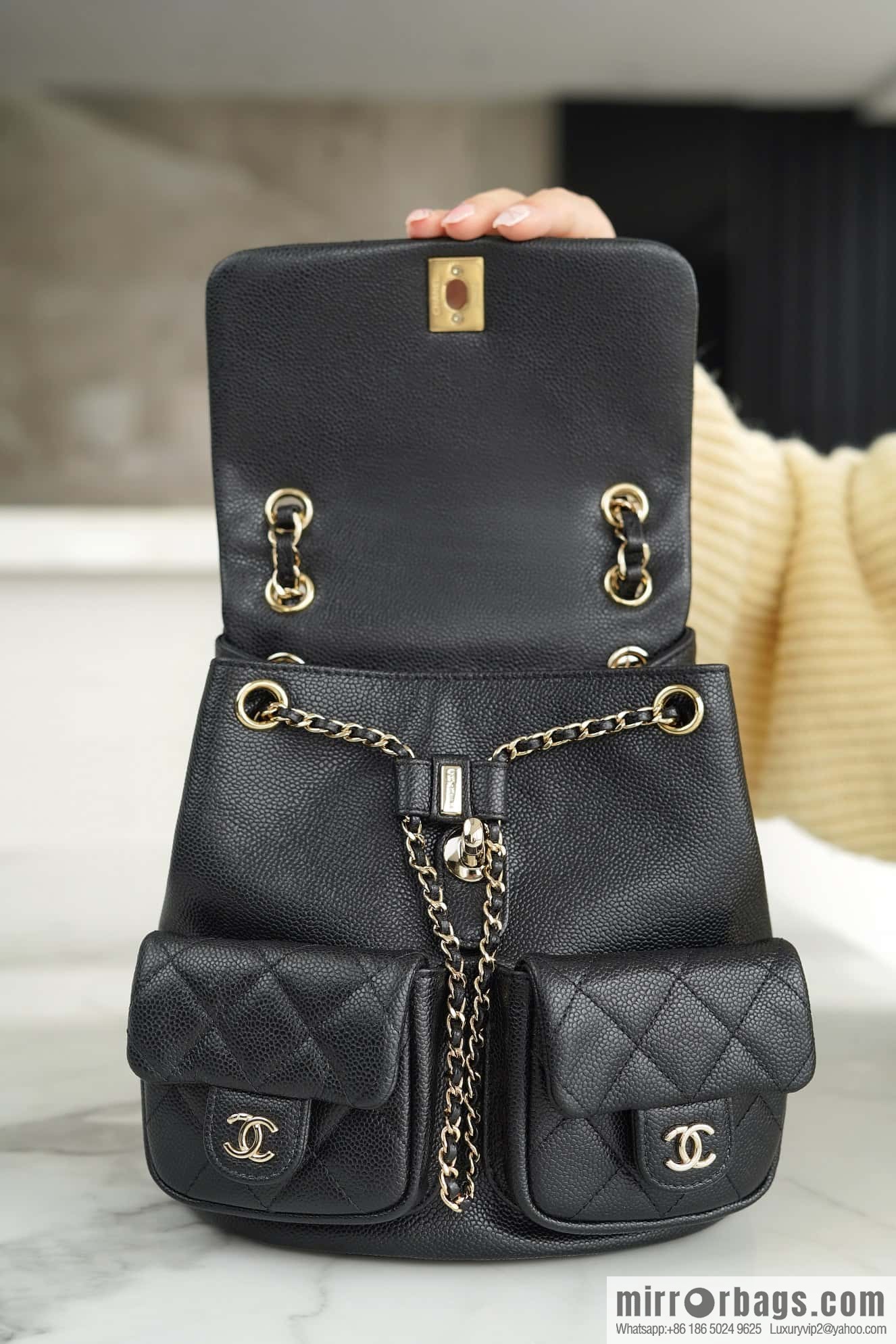 CHANEL 23P new Duma shoulder leather large black π AS3860