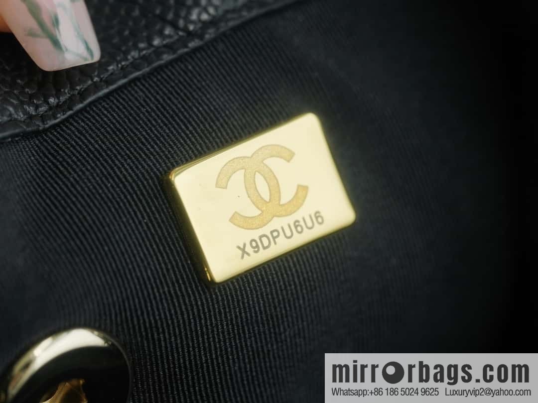 CHANEL 23P new Duma shoulder leather large black π AS3860