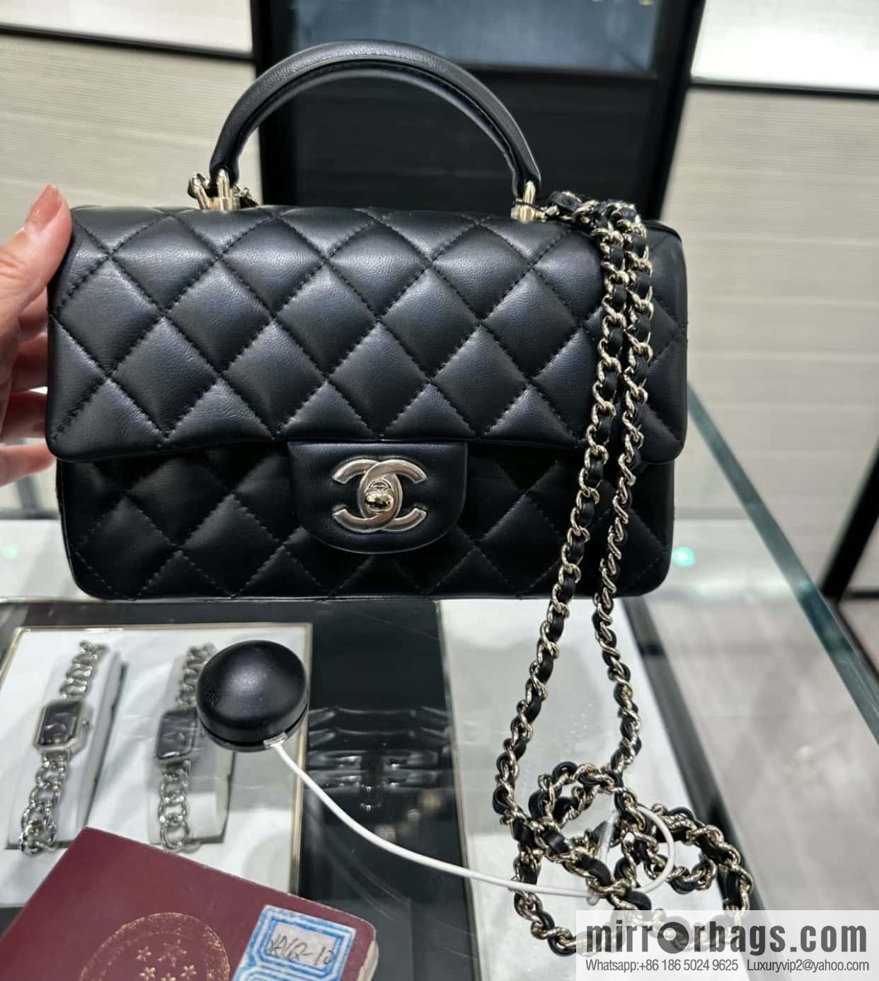 CHANEL 23P handle cfmini black ๐ค AS2431