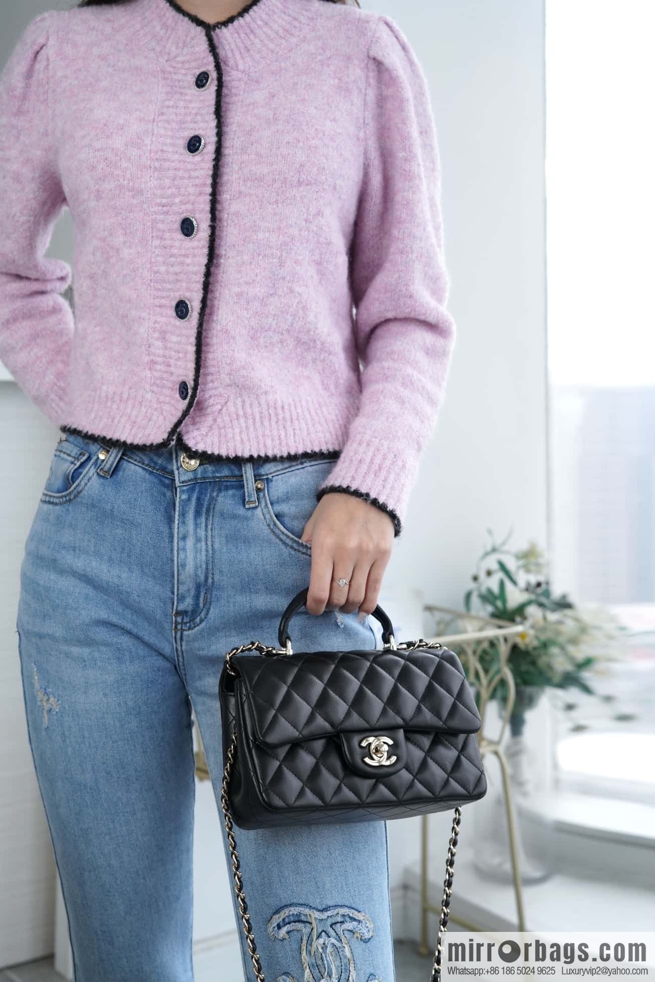 CHANEL 23P handle cfmini black ๐ค AS2431