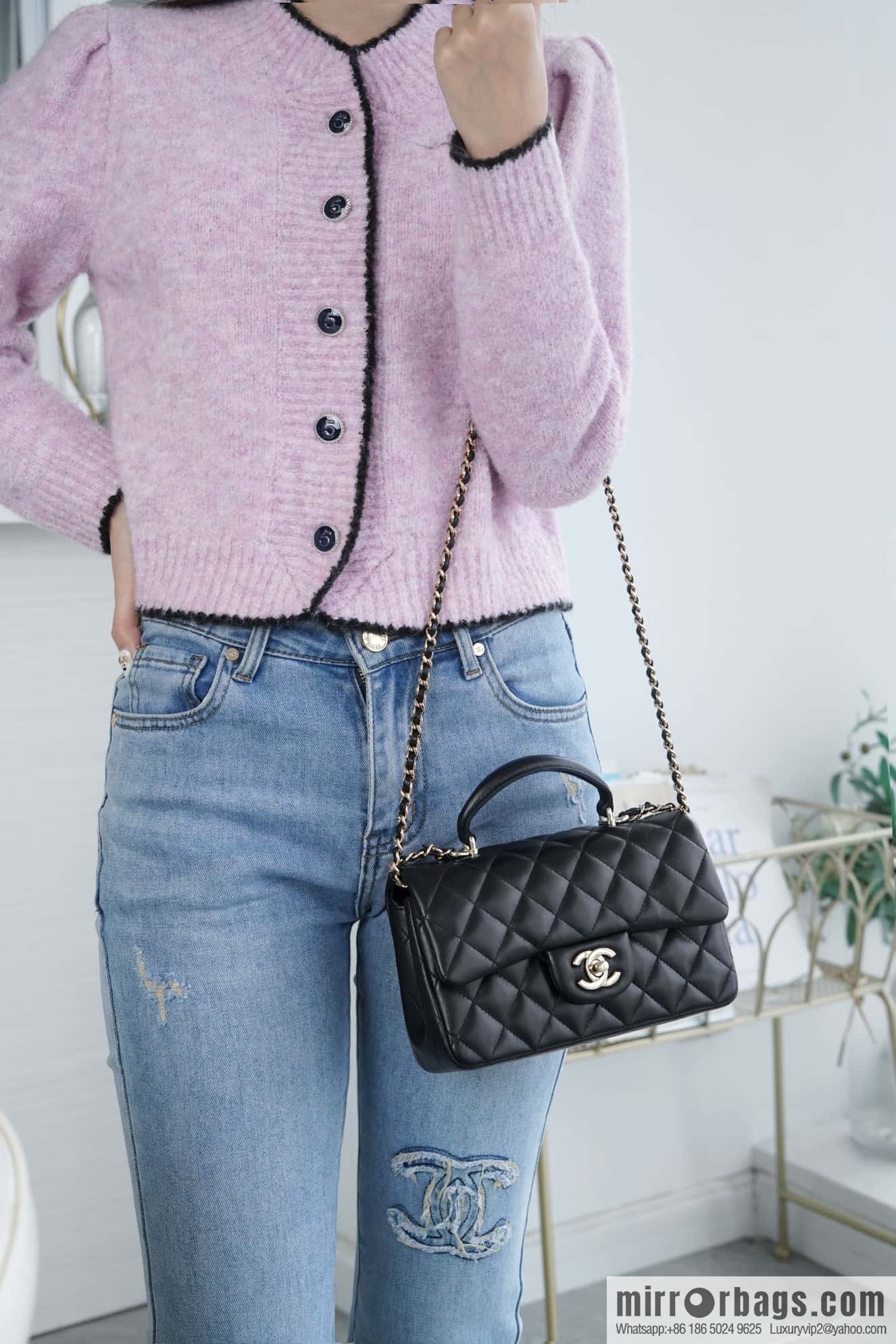 CHANEL 23P handle cfmini black ๐ค AS2431