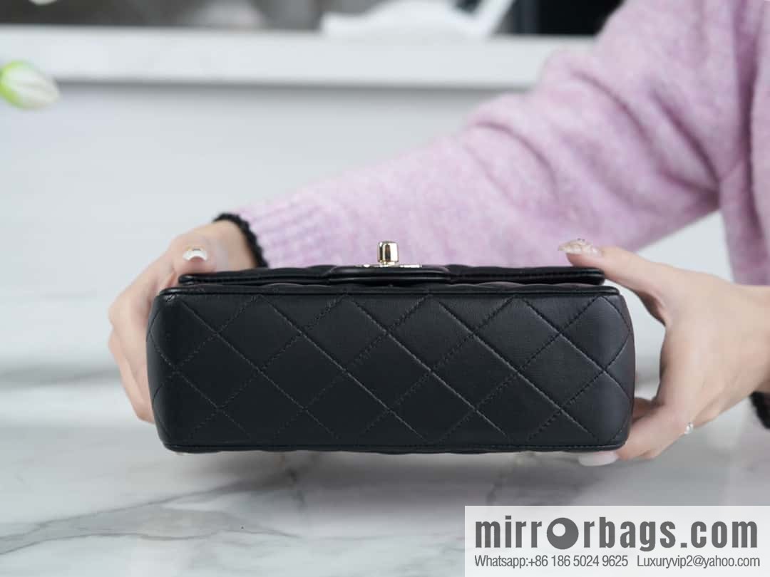 CHANEL 23P handle cfmini black ๐ค AS2431