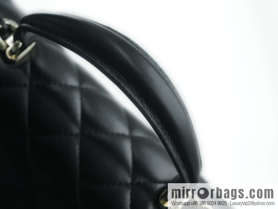 CHANEL 23P handle cfmini black ๐ค AS2431