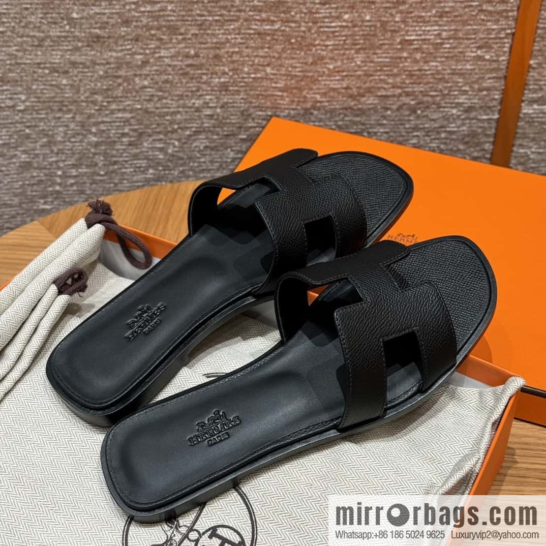 Hermès slippers