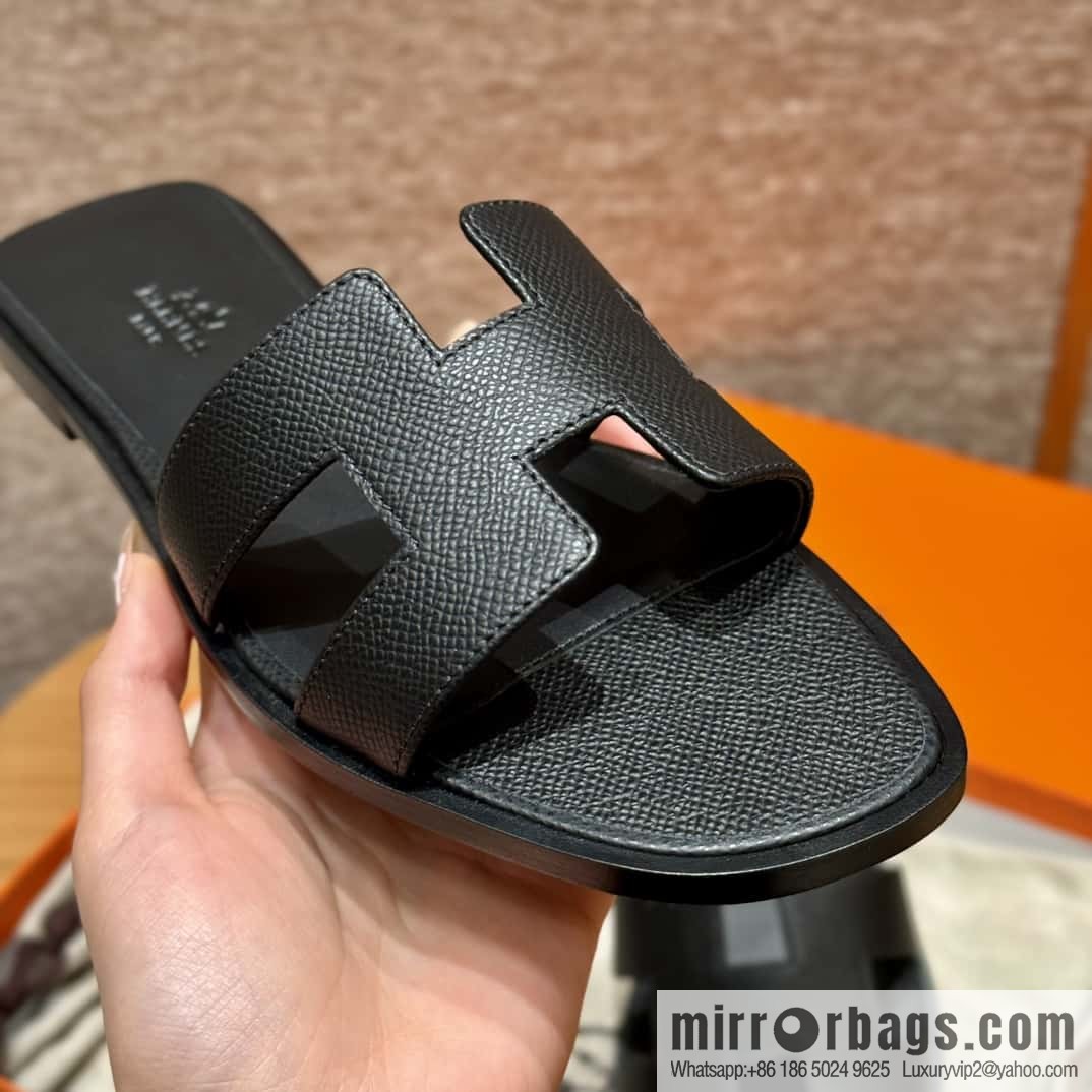 Hermès slippers