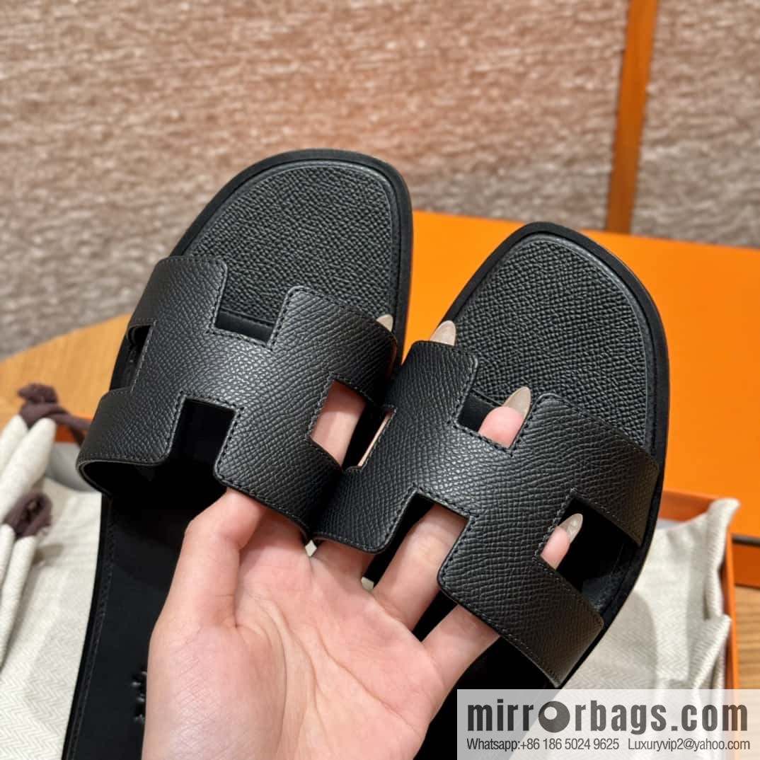 Hermès slippers