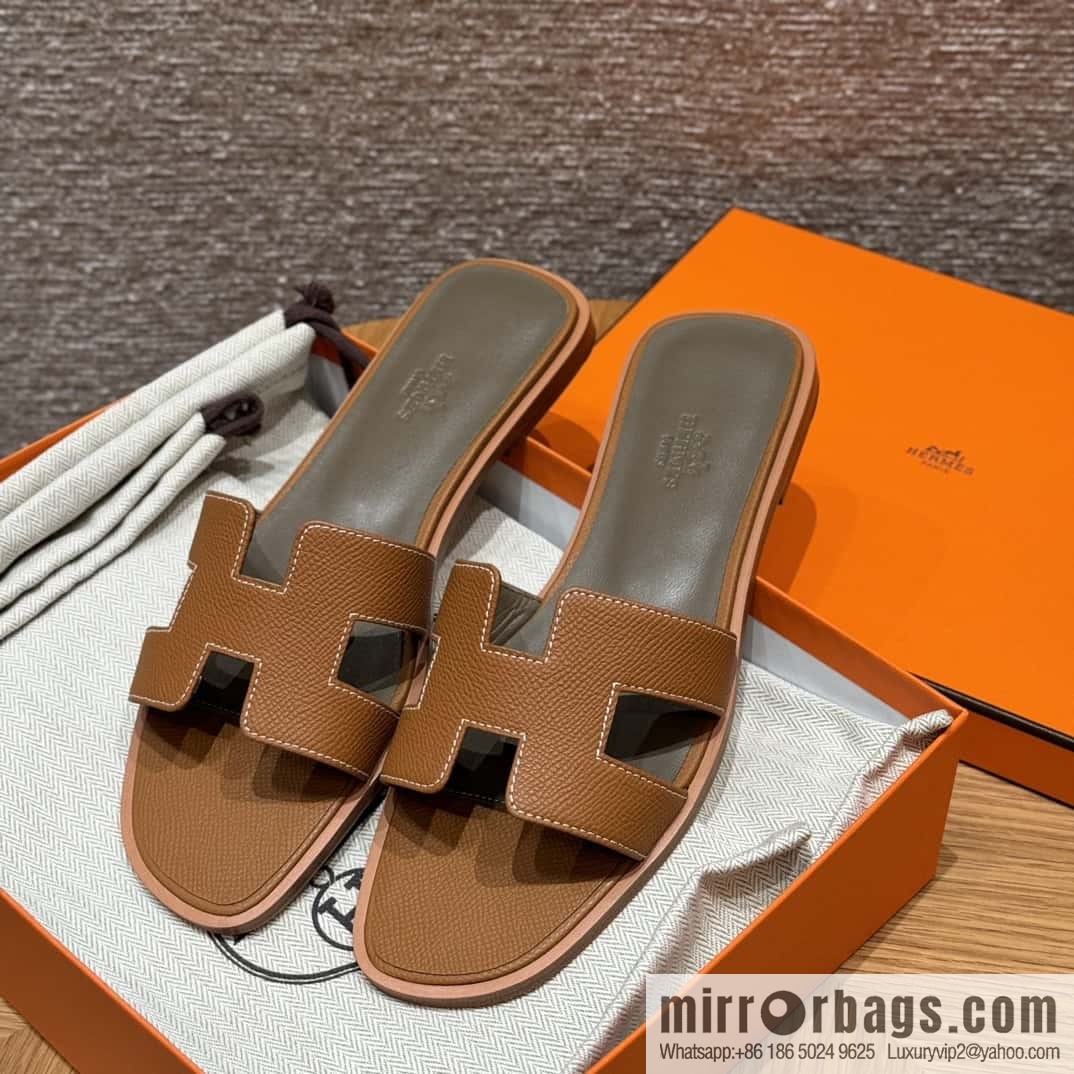 Hermès slippers