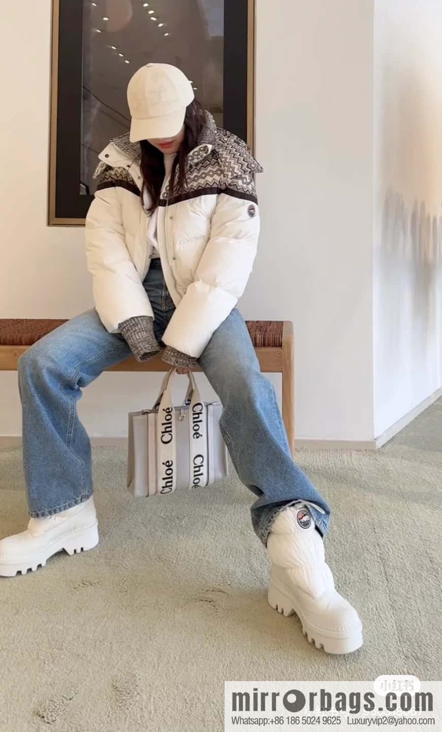 Chloe 24-year limited series new Woody tote bag, small 26CM.