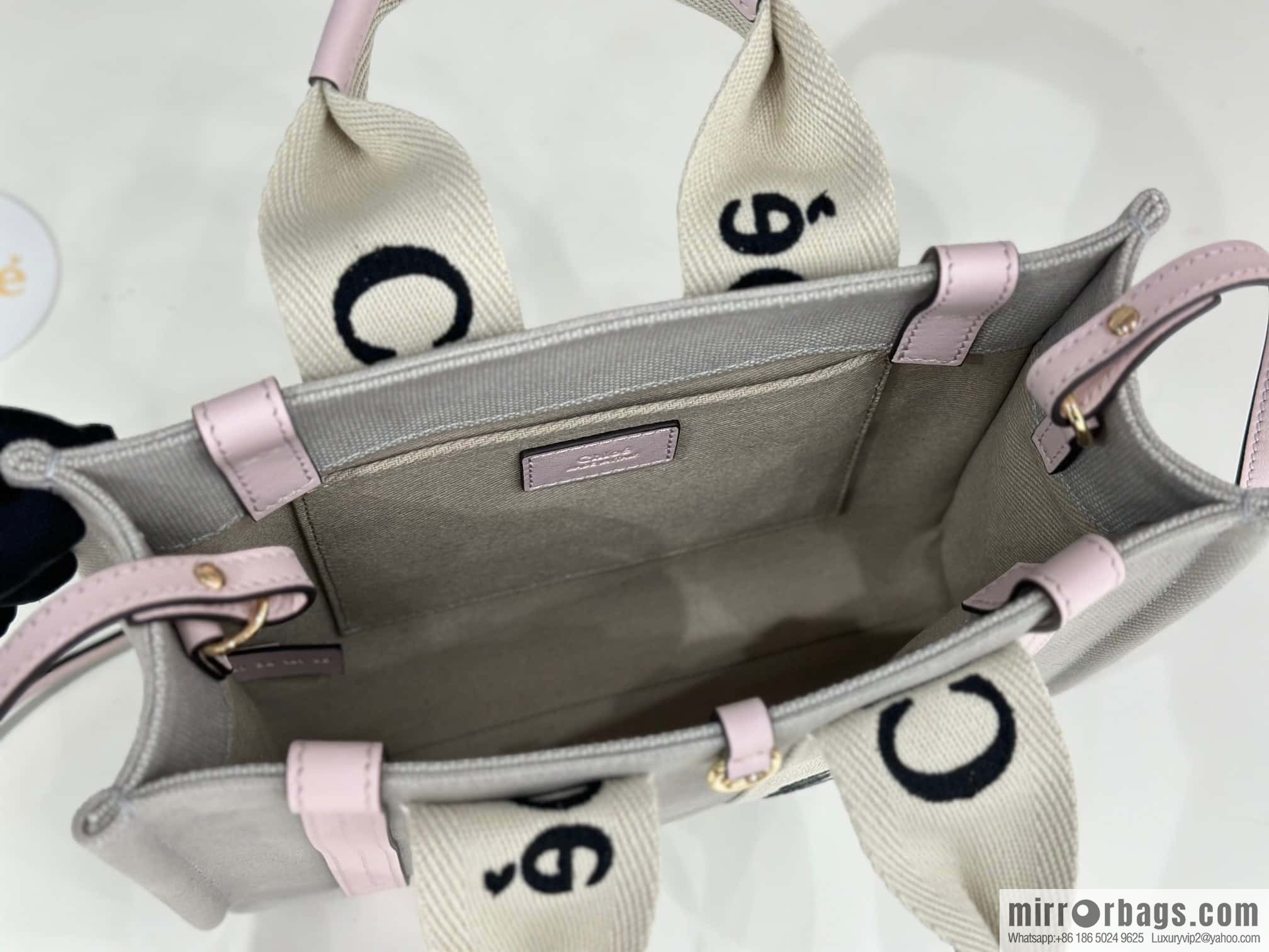 Chloe 24-year limited series new Woody tote bag, small 26CM.