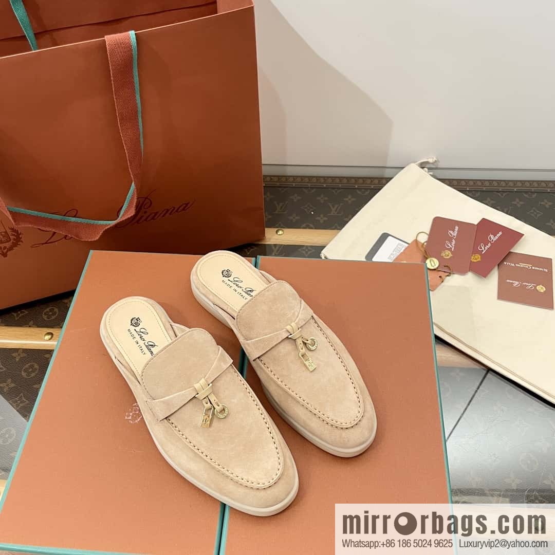 𝐋𝐨𝐫𝐨 𝐏𝐢𝐚𝐧𝐚|| a pedal of muller half shoes, sandstone