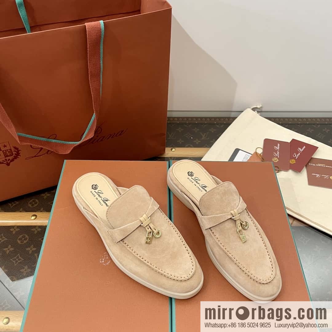 𝐋𝐨𝐫𝐨 𝐏𝐢𝐚𝐧𝐚|| a pedal of muller half shoes, sandstone