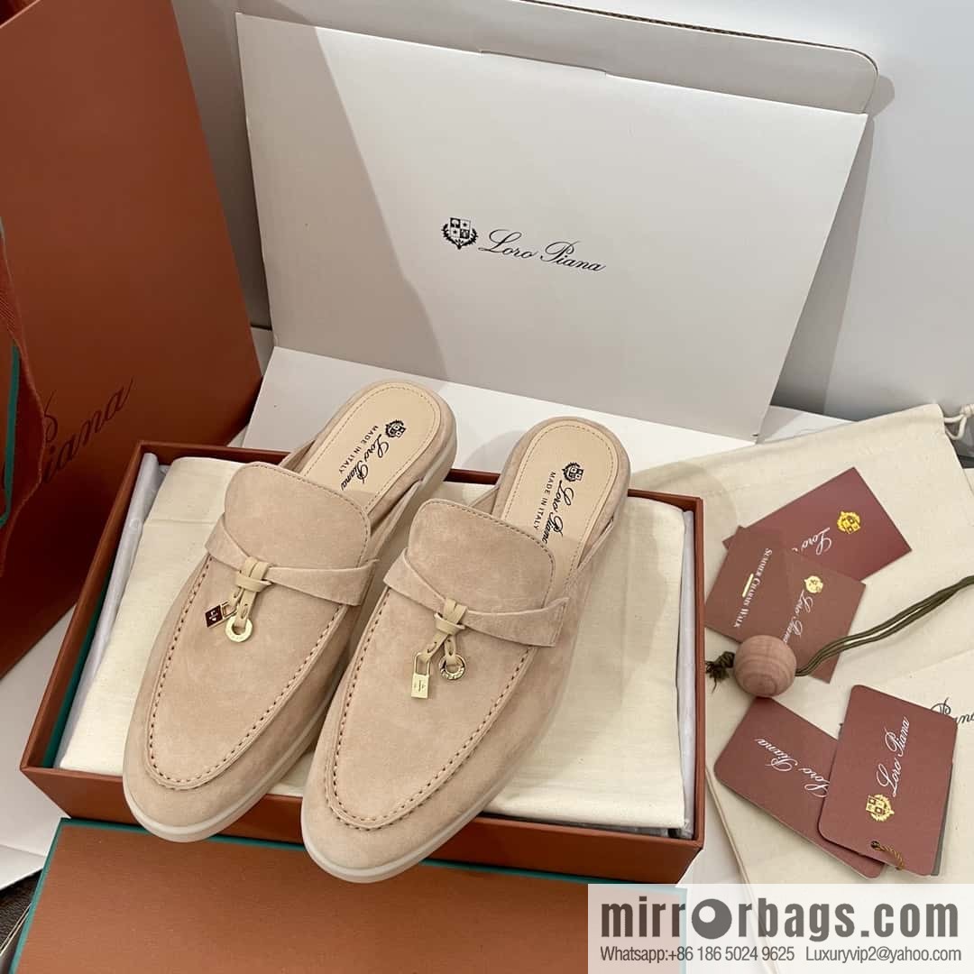 𝐋𝐨𝐫𝐨 𝐏𝐢𝐚𝐧𝐚|| a pedal of muller half shoes, sandstone