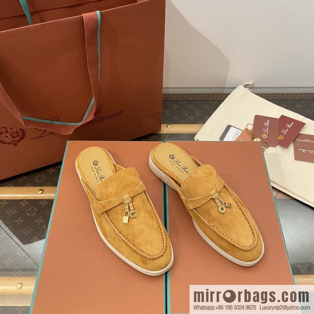 𝐋𝐨𝐫𝐨 𝐏𝐢𝐚𝐧𝐚|| Mueller half shoes, golden brown
