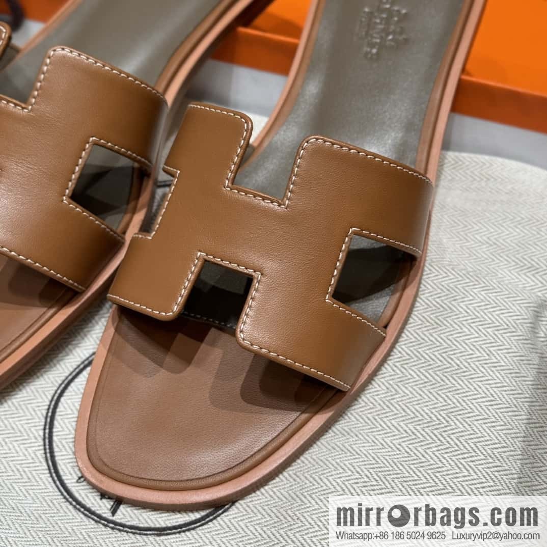 Hermès slippers