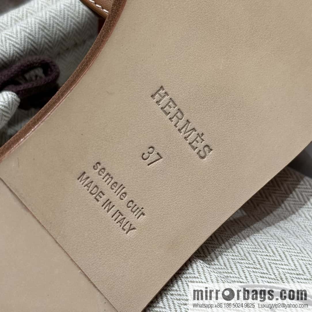 Hermès slippers