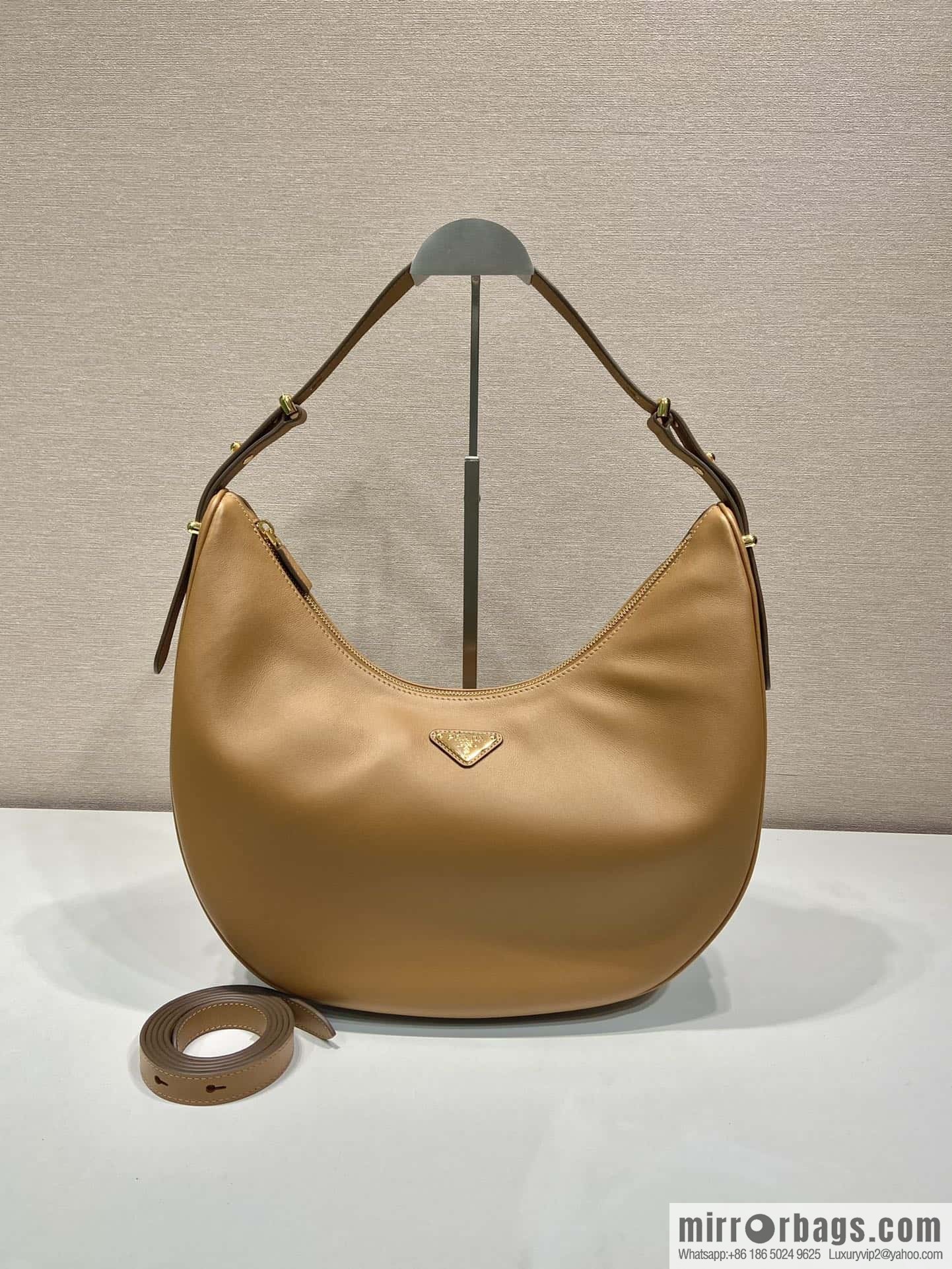 PRADA 🎉 large Moon handbag 🎉 1BC212 large 🎉🎉 brown