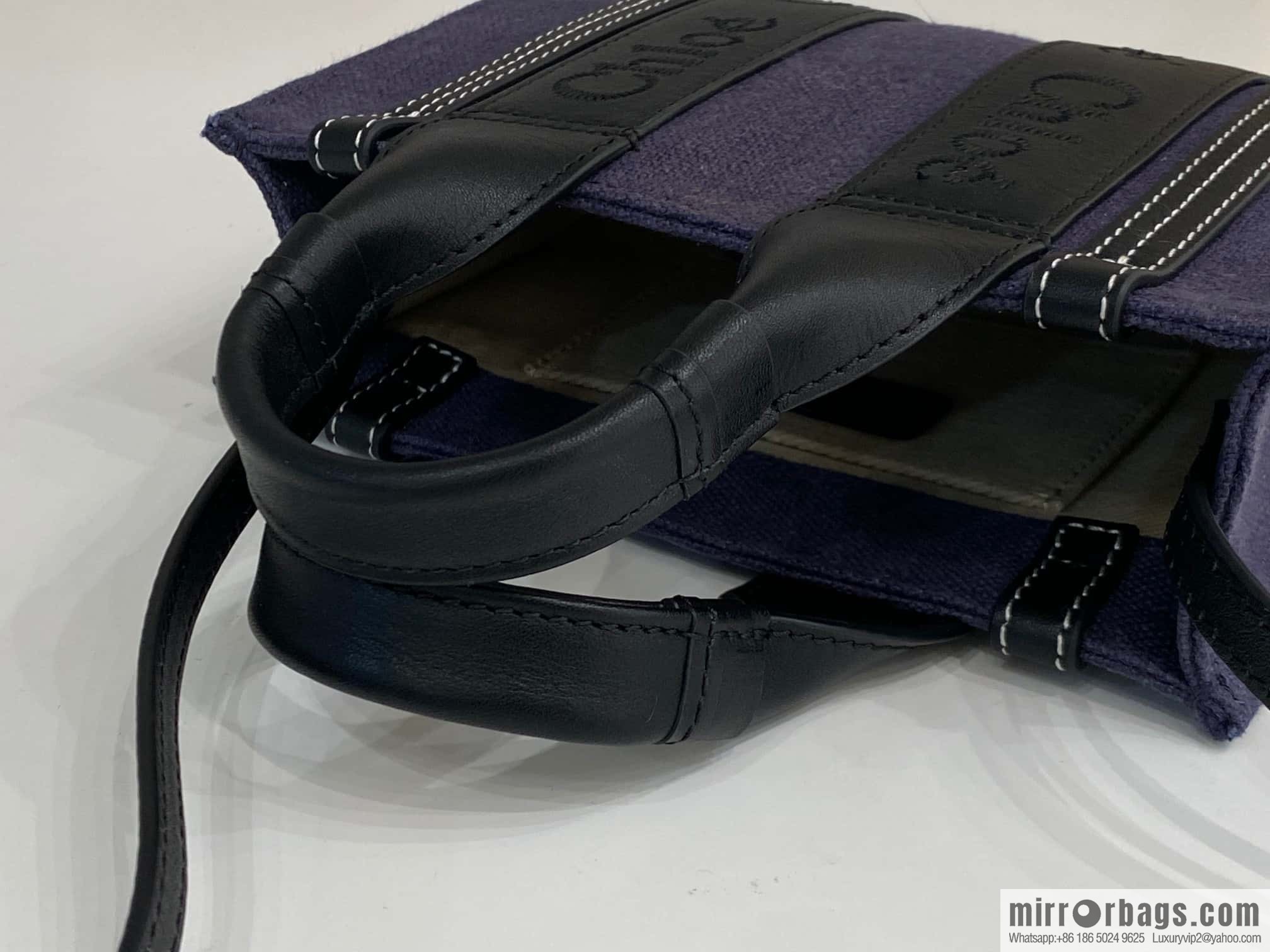 Chloe Woody Linen with Pitot Bag, Navy Blue with Black Mini20CM