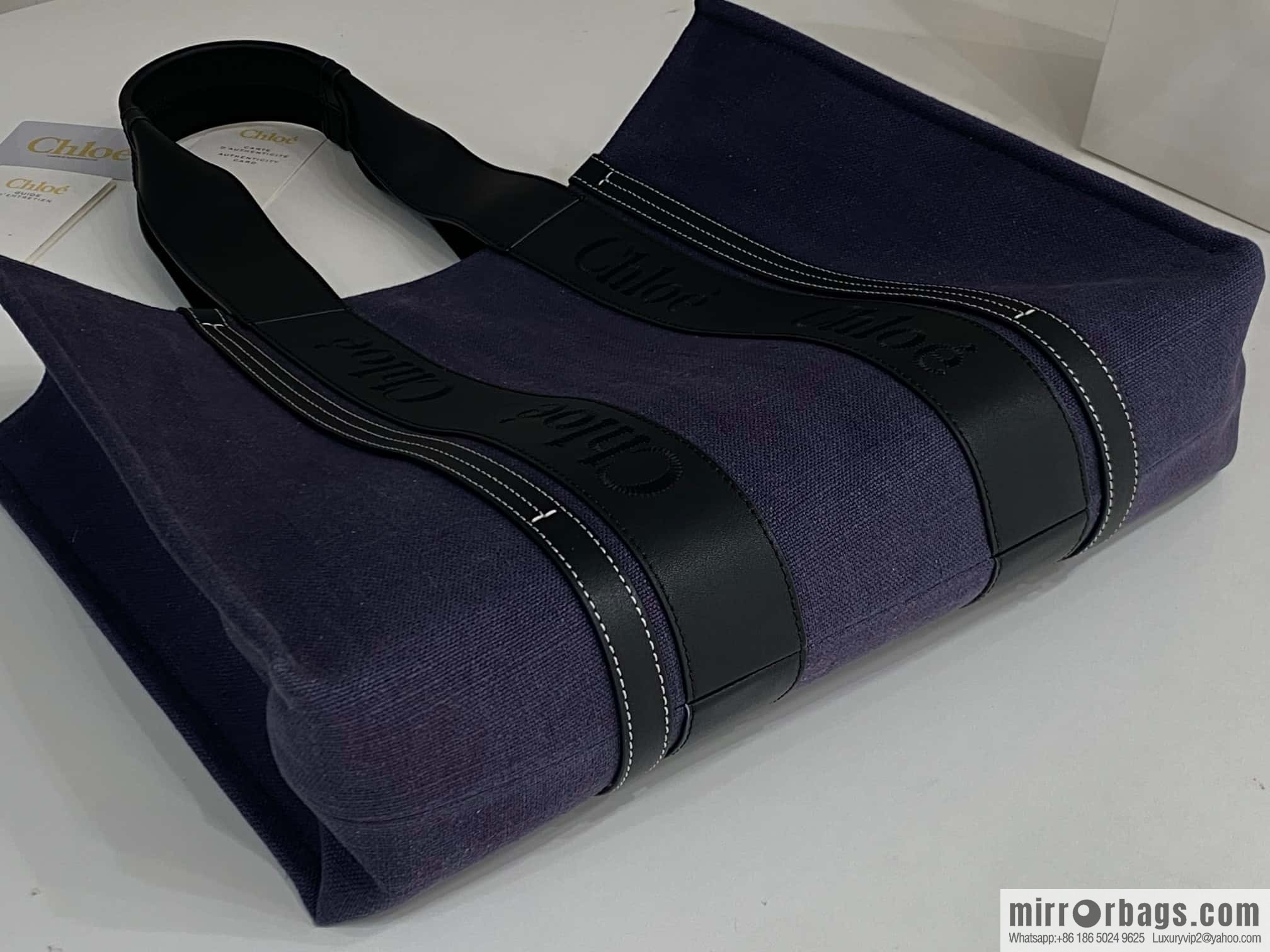 Chloe Woody linen with Pitot bag, navy blue with black large 45CM.