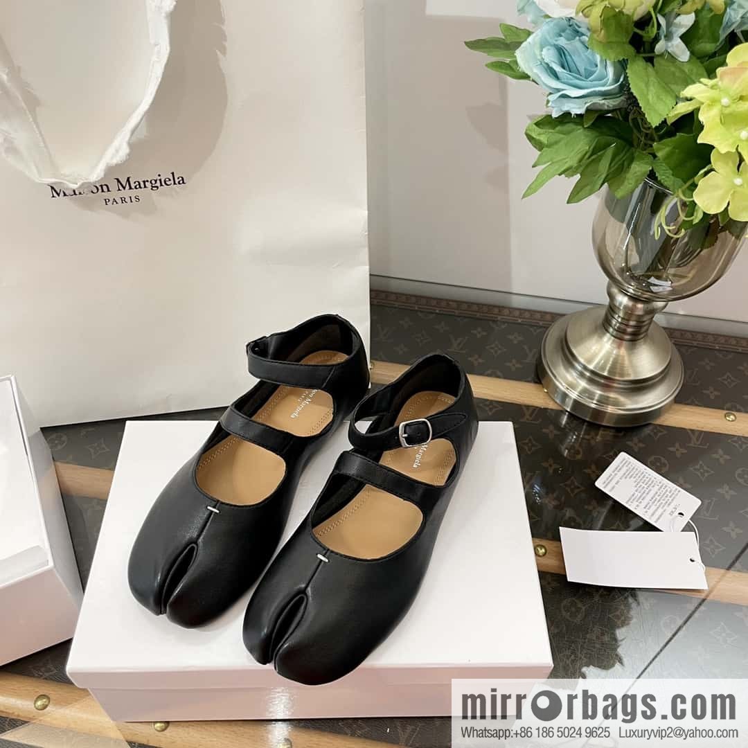 𝐌𝐚𝐢𝐬𝐨𝐧𝐌𝐚𝐫𝐠𝐢𝐞𝐥𝐚|| Margiela Split-toed Ballet Shoes