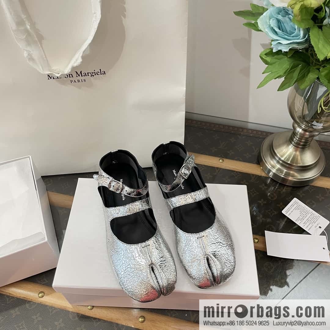 𝐌𝐚𝐢𝐬𝐨𝐧𝐌𝐚𝐫𝐠𝐢𝐞𝐥𝐚|| Margiela Split-toed Ballet Shoes