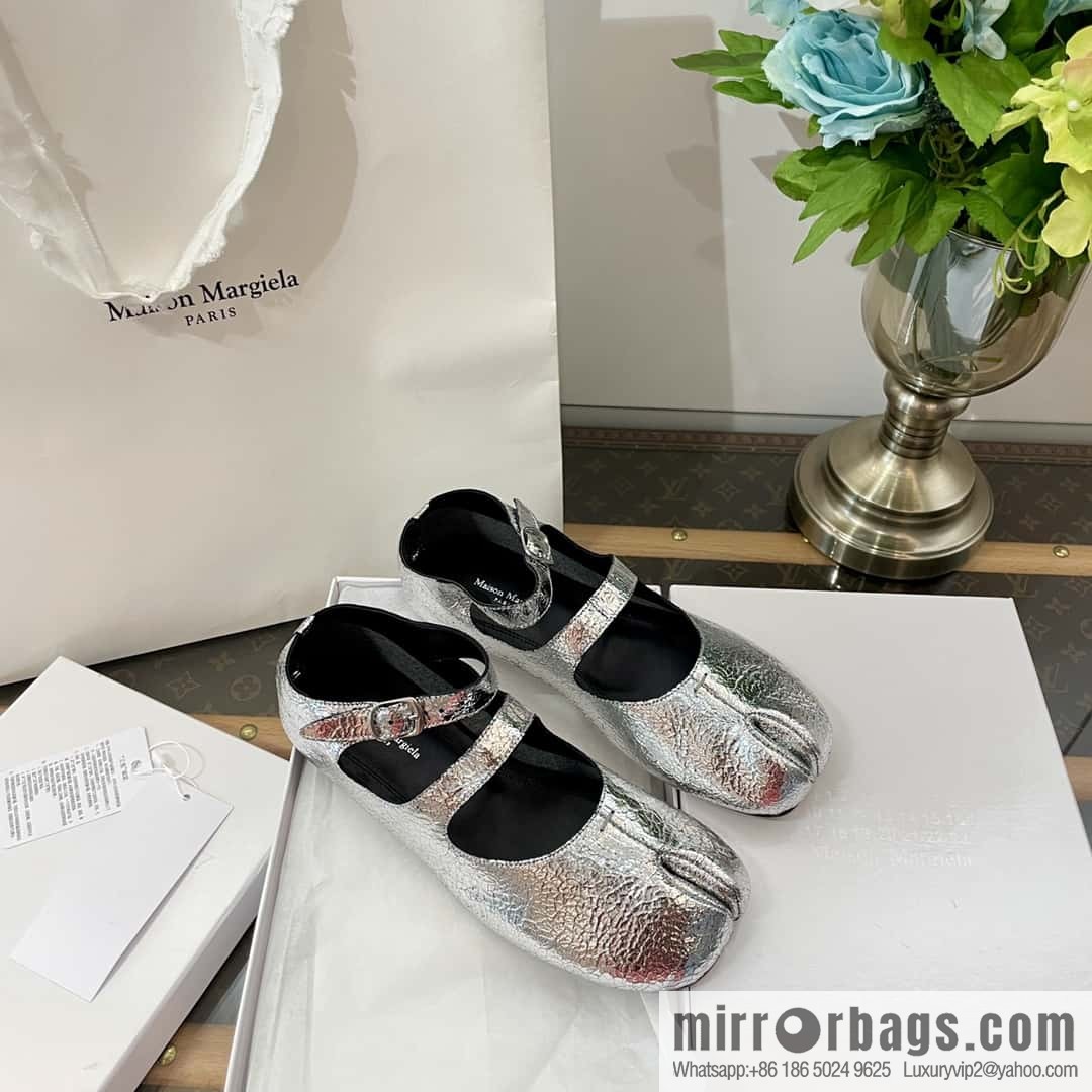 𝐌𝐚𝐢𝐬𝐨𝐧𝐌𝐚𝐫𝐠𝐢𝐞𝐥𝐚|| Margiela Split-toed Ballet Shoes