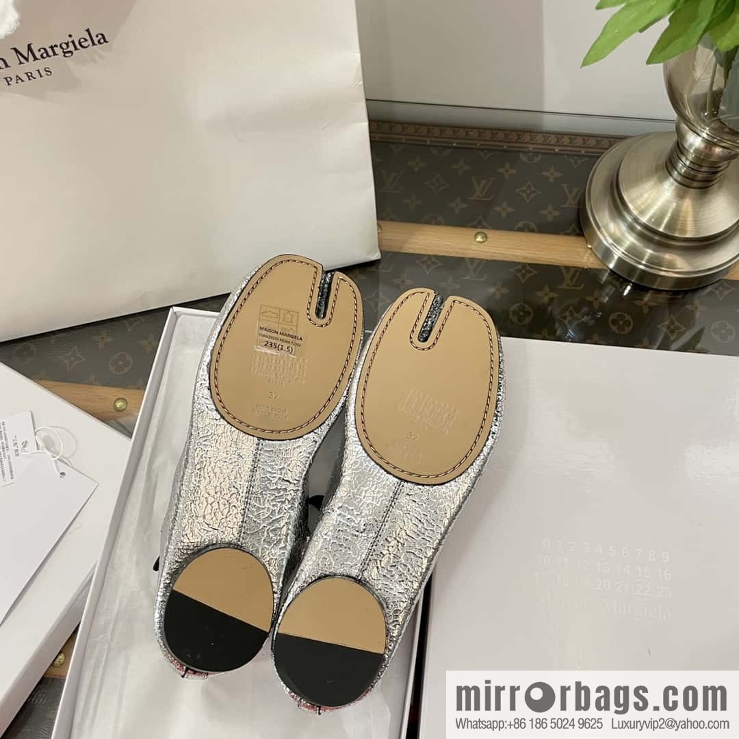 𝐌𝐚𝐢𝐬𝐨𝐧𝐌𝐚𝐫𝐠𝐢𝐞𝐥𝐚|| Margiela Split-toed Ballet Shoes