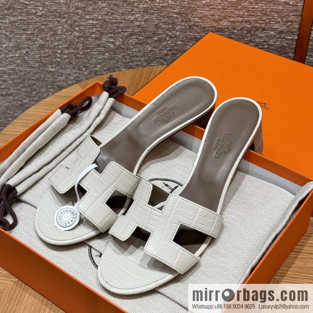 Hermès Crocodile 🐊 slippers