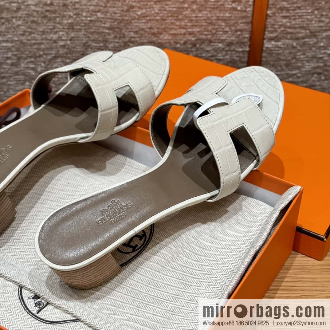 Hermès Crocodile 🐊 slippers
