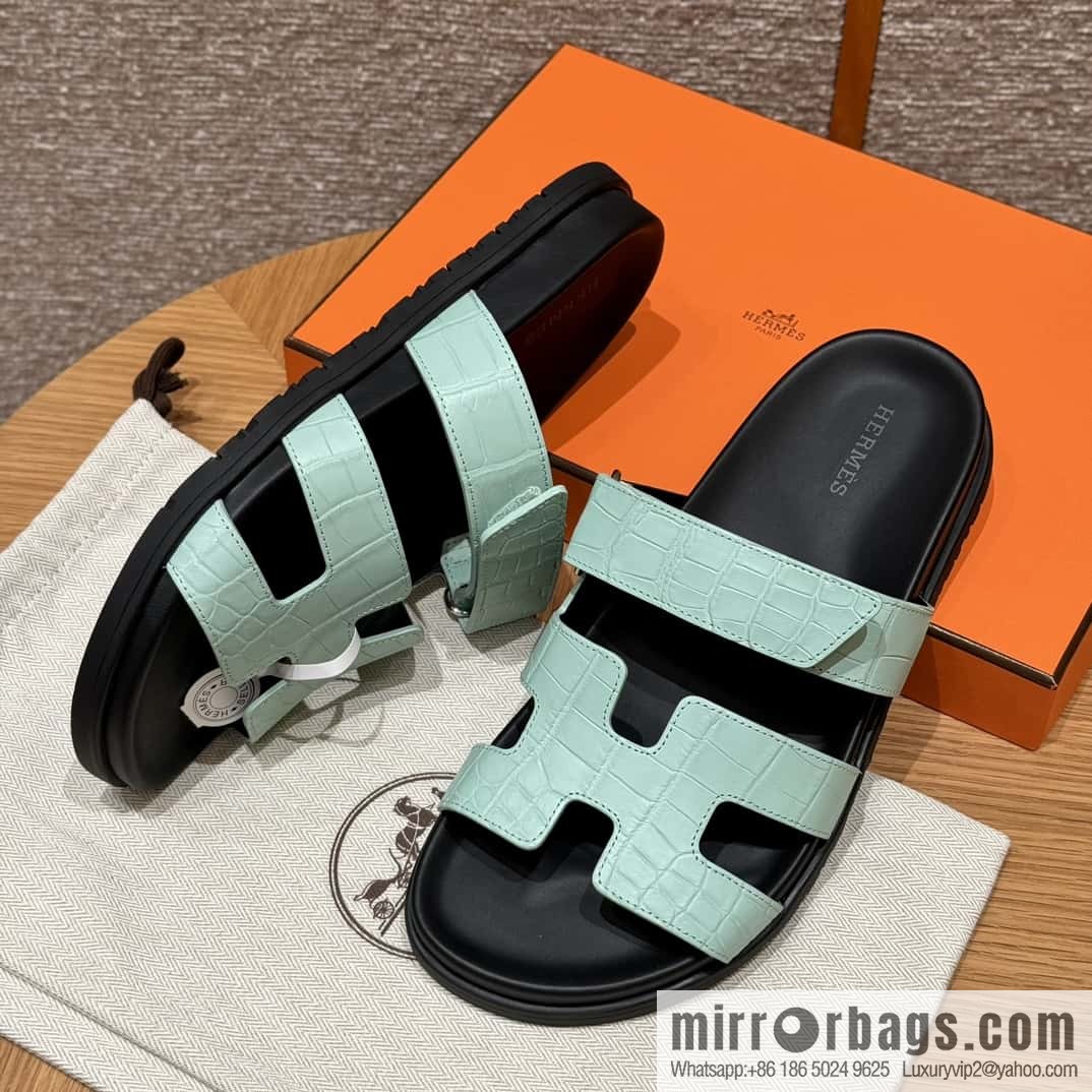 Uncle Hermès Crocodile 🐊🐊 Sandals