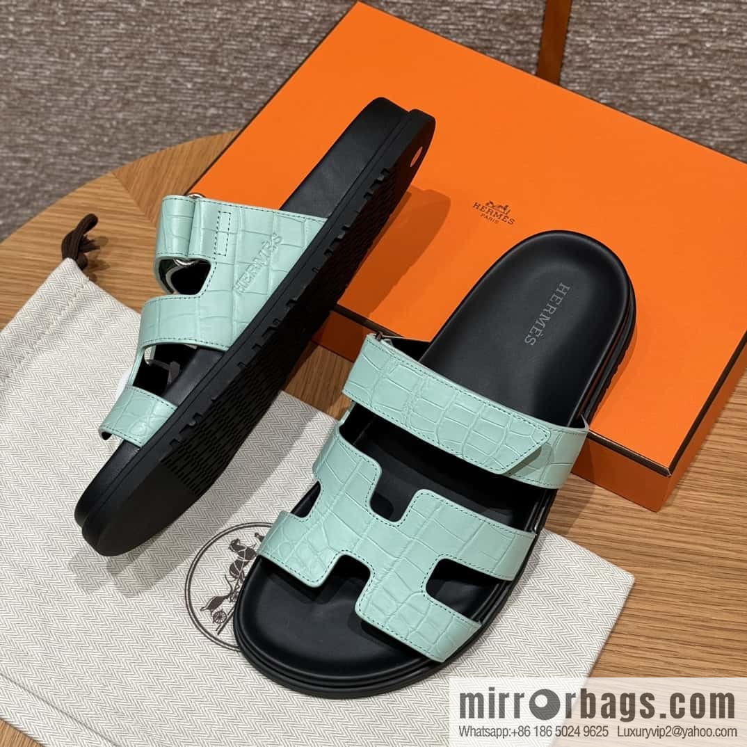 Uncle Hermès Crocodile 🐊🐊 Sandals