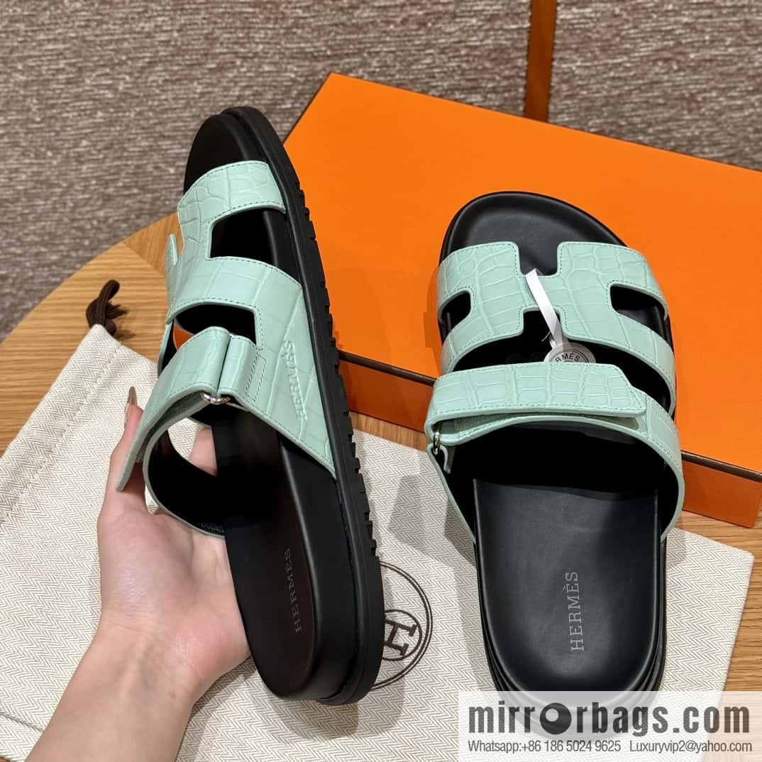 Uncle Hermès Crocodile 🐊🐊 Sandals