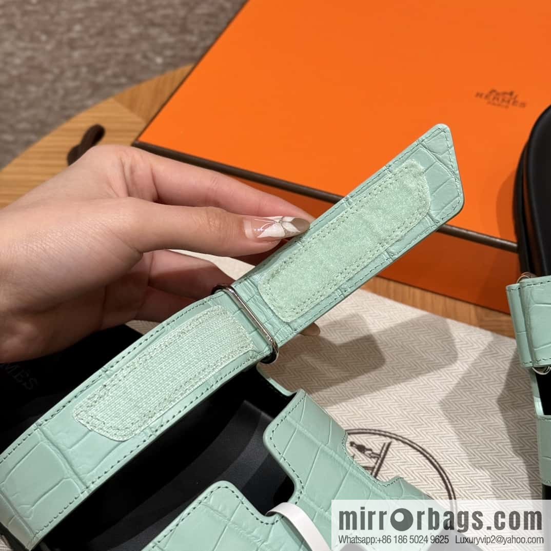Uncle Hermès Crocodile 🐊🐊 Sandals