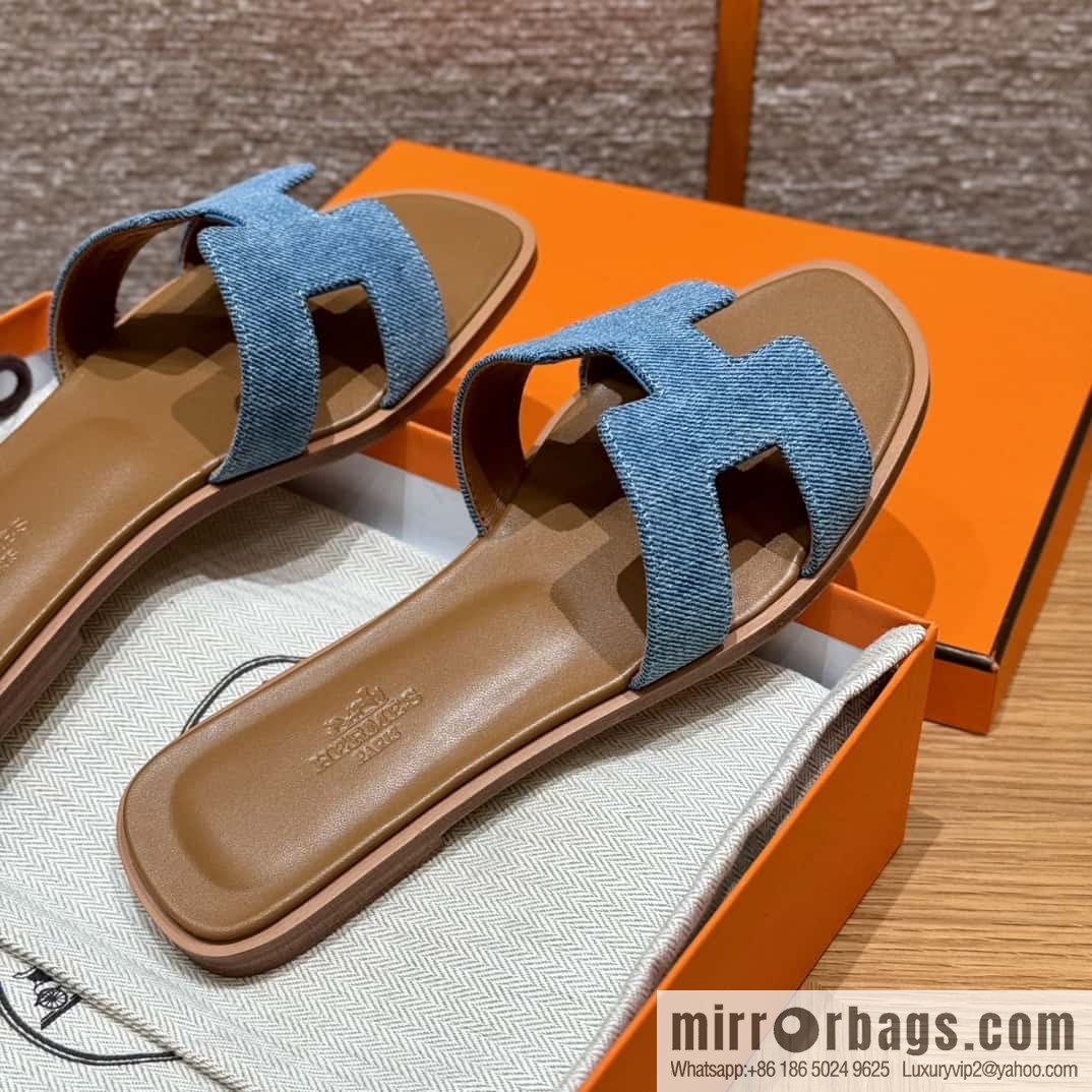 Hermès H slippers