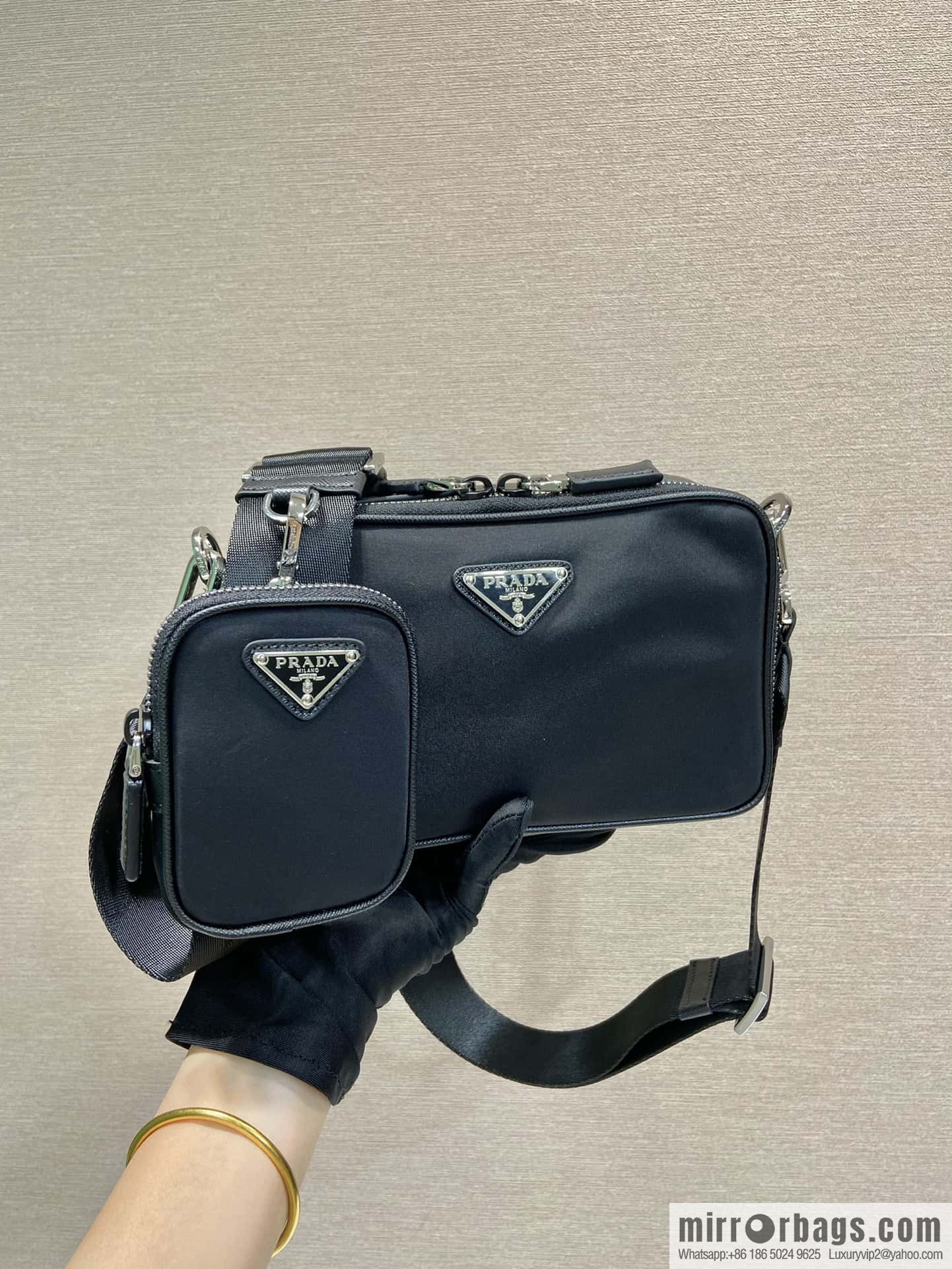 PRADA 🎉 new small messenger bag 🎉 2VH070/cross pattern🎉🎉