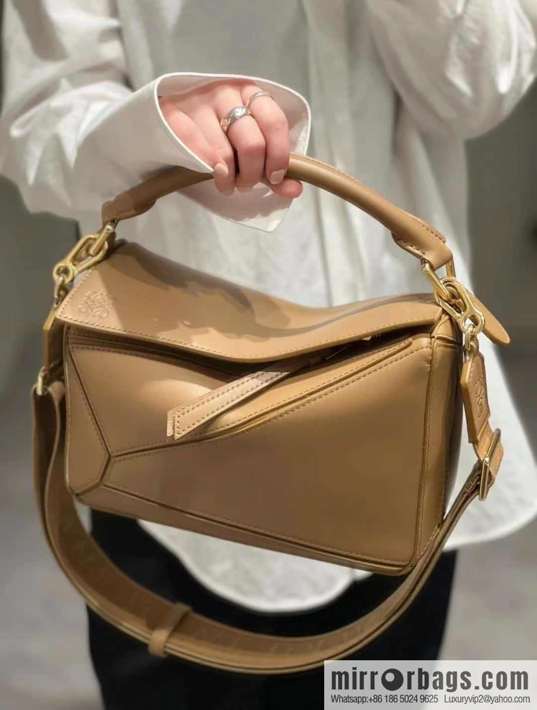 LOEWE satin leather ➕ Anagram embroidery shoulder strap puzzle geometric bag 0189 oak brown