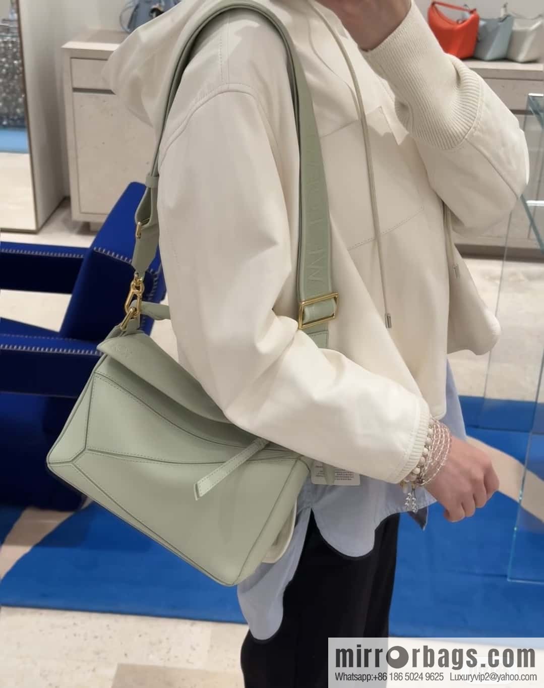 LOEWE satin leather ➕ Anagram embroidery shoulder strap puzzle geometric bag 0189 spring jade