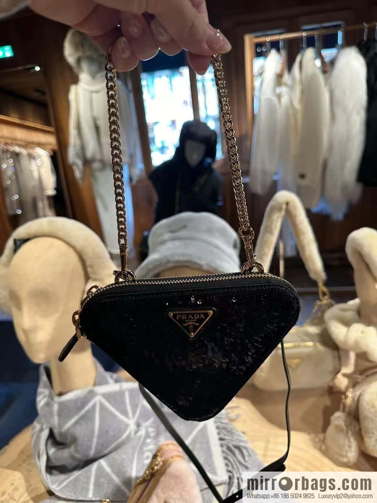 PRADA ๐ Gemini Sequins Triangle Pack ๐ 1NR015 New ๐ Sequins