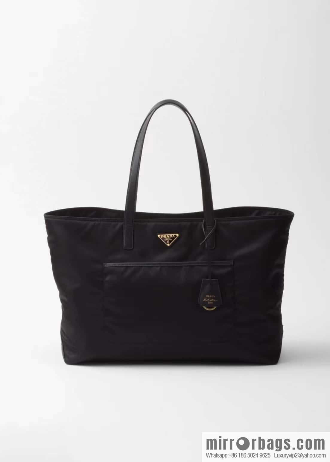 PRADA ๐ new tote bag ๐ 1BG527