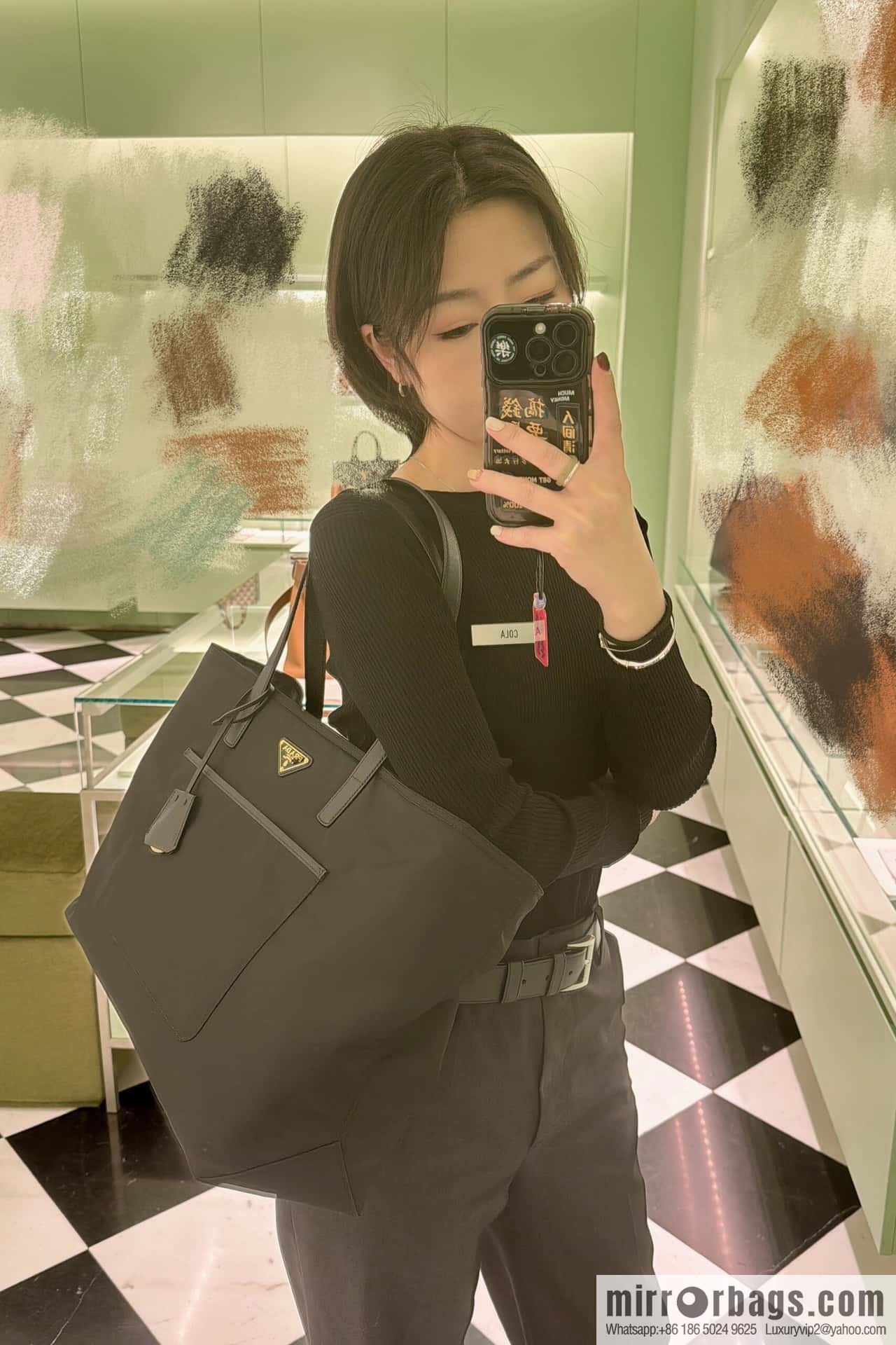 PRADA ๐ new tote bag ๐ 1BG527