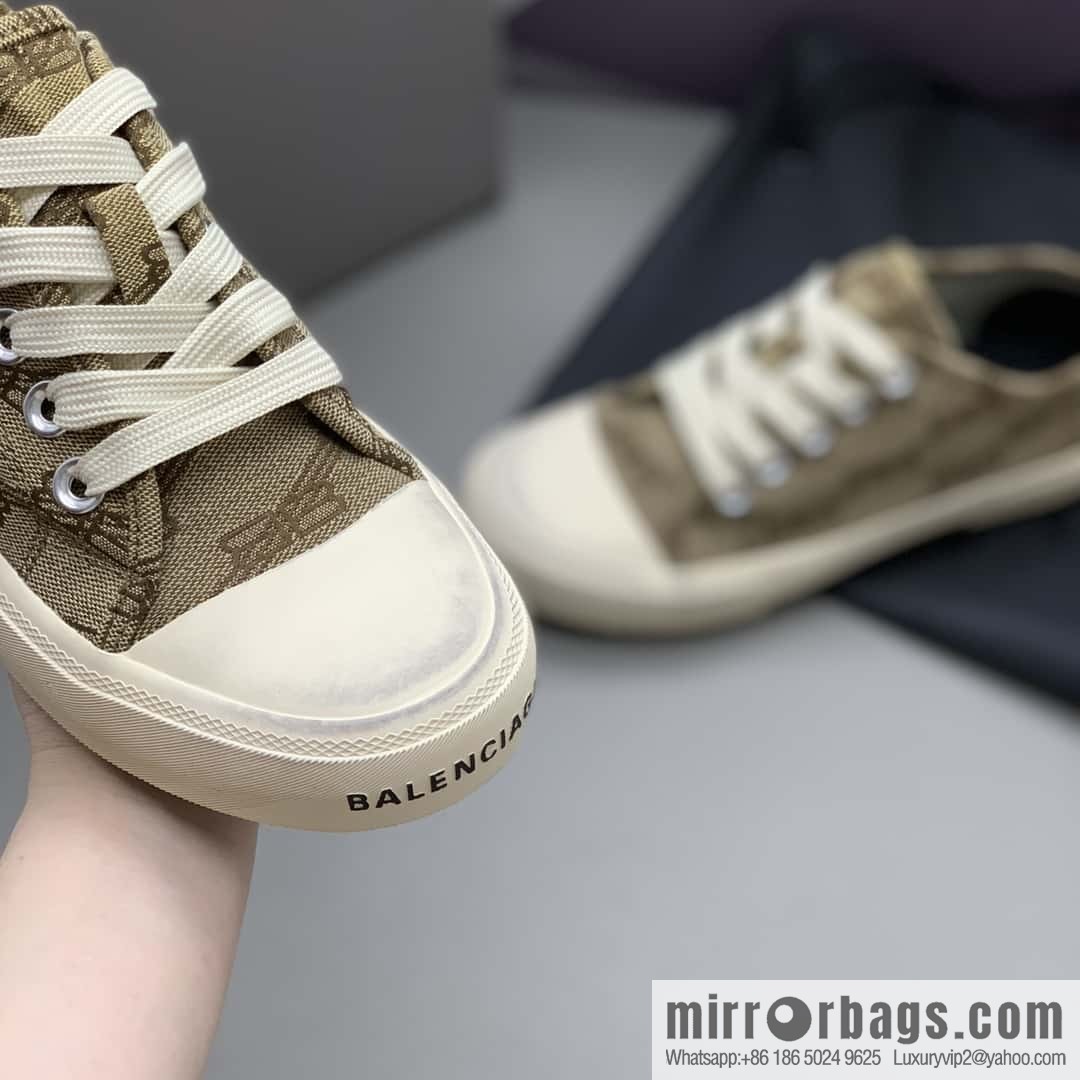 BALENCIAGA Balenciaga ✨ Paris Couple Canvas Shoes